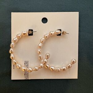 Elegant Pearl Fashion Hoop Earrings